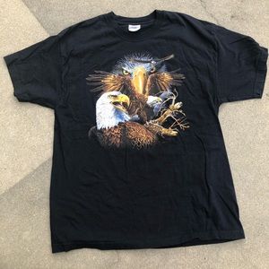 Eagle tee size L
